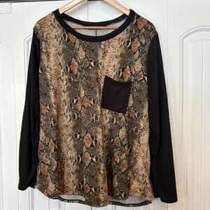 Story Tell Snakeskin‎ Print Elbow Patch Long Sleeve Size 2X